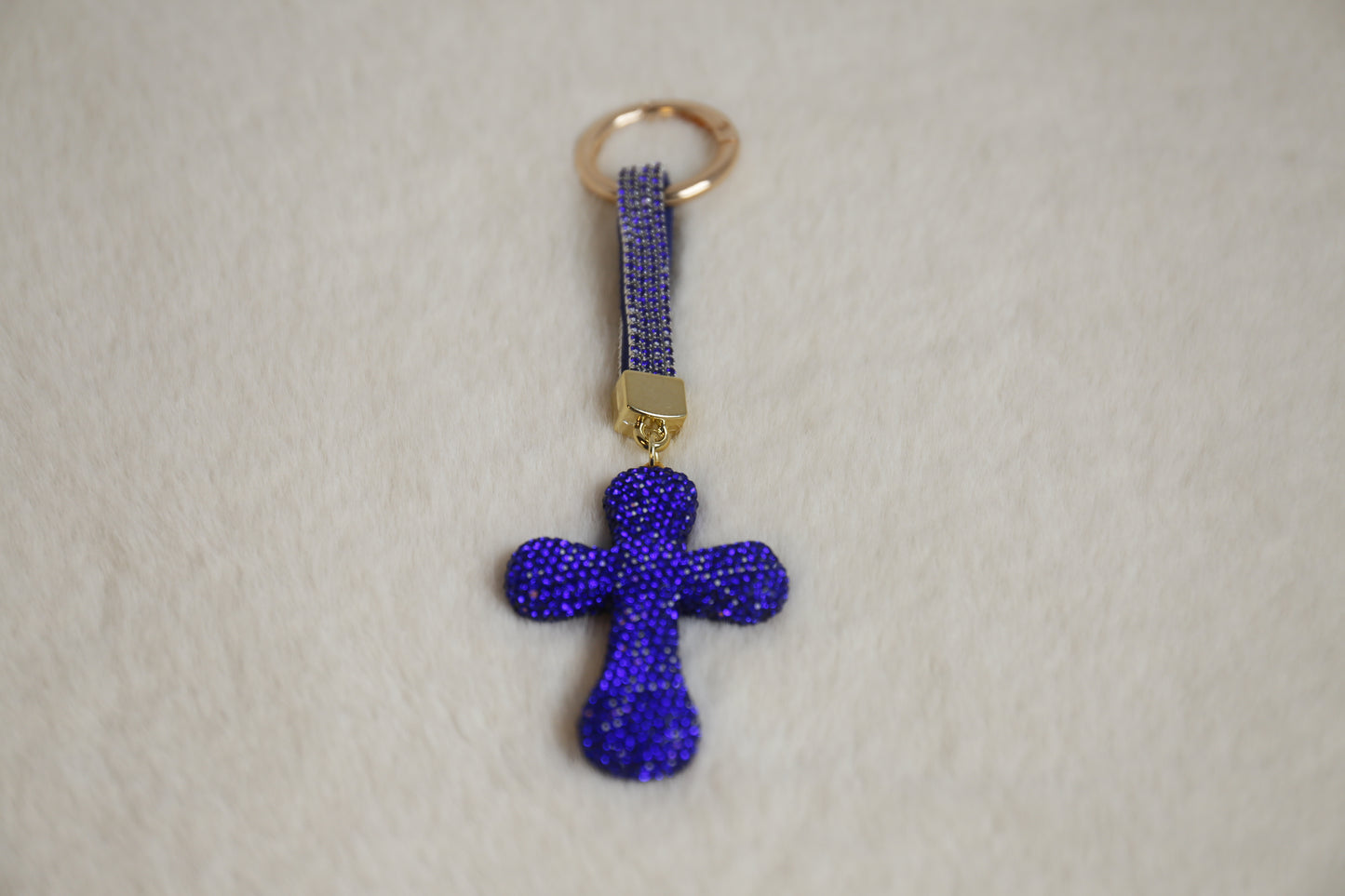 Lucky Cross Keychain - Hidden