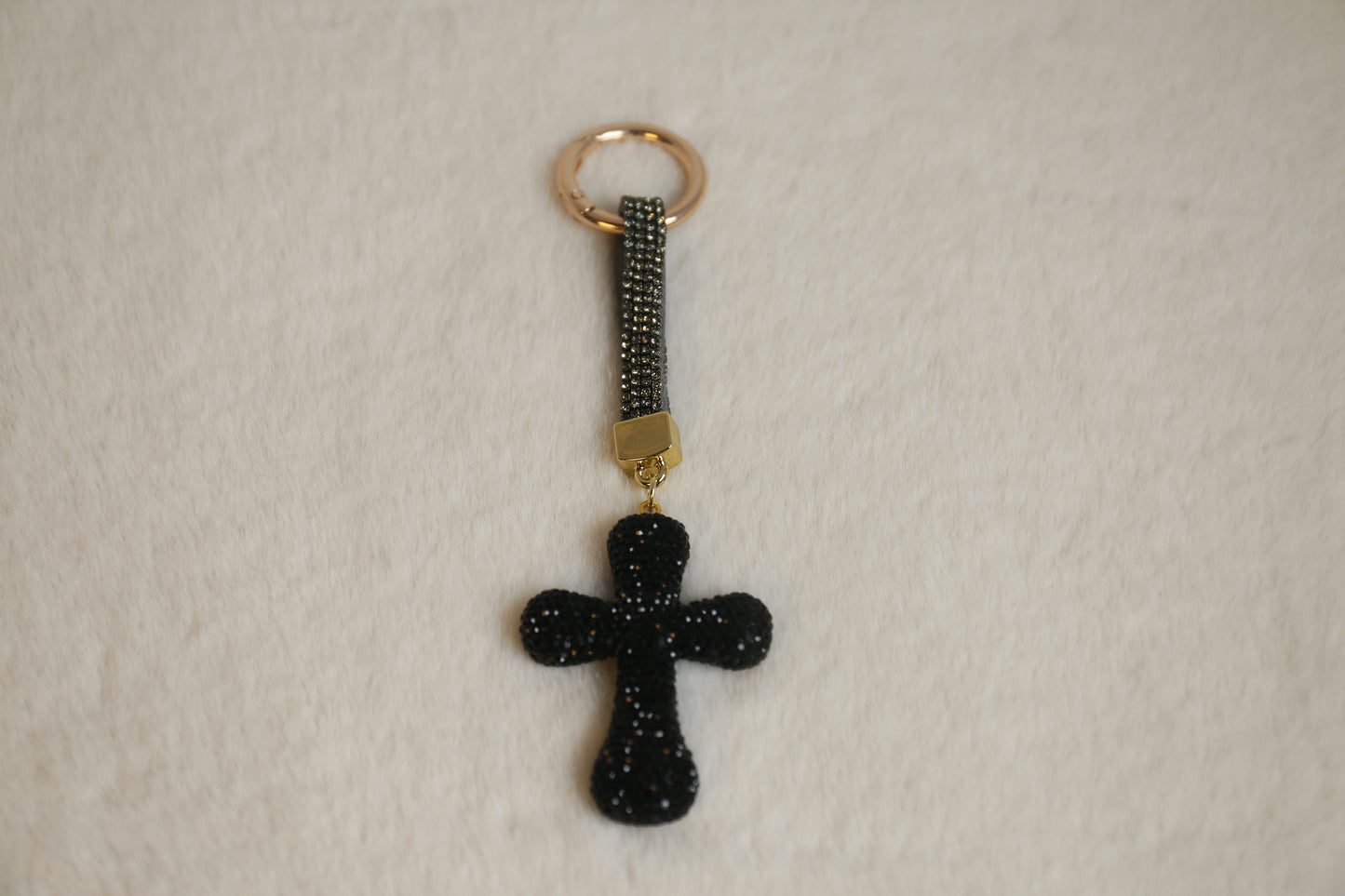 Lucky Cross Keychain - Hidden